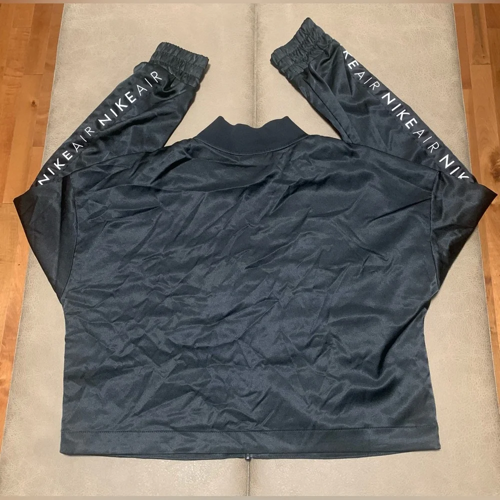 Nike Air Womens Black Satin Crop Zip Up Active Track Jacket NWOT Size Small - Picture 11 of 13